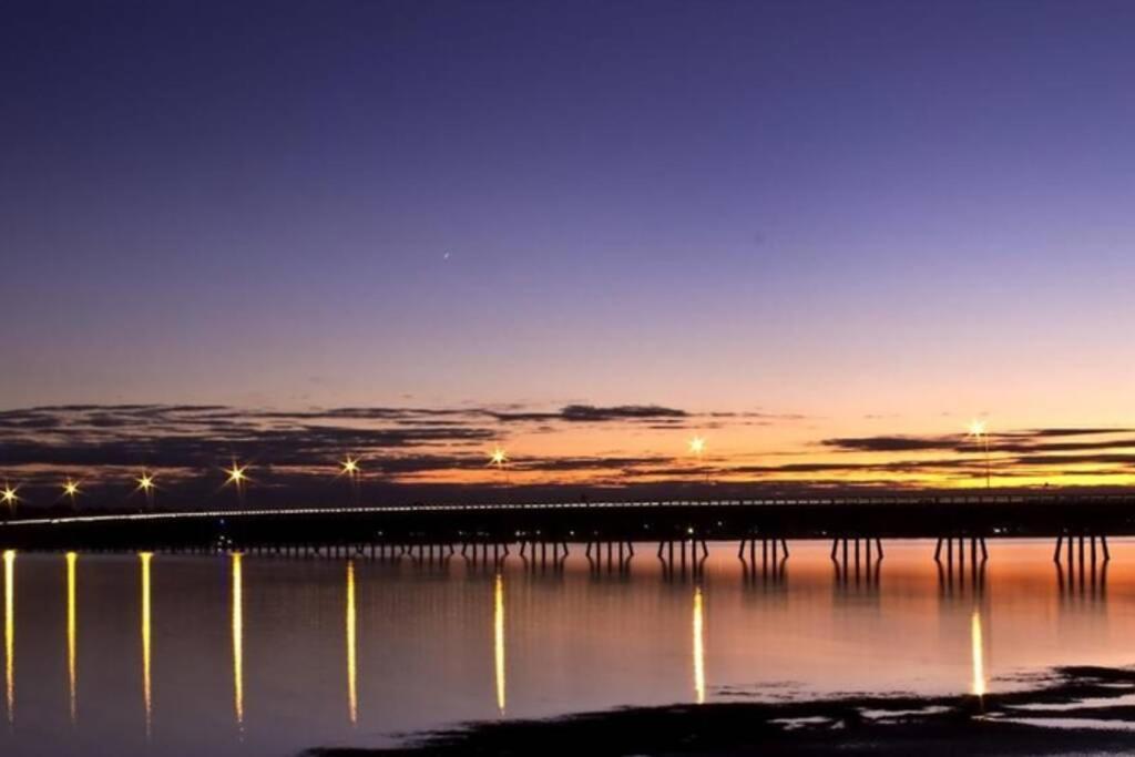 Bribie Island Unit With Pool - Amazing Beaches & Lifestyle! Bongaree Ngoại thất bức ảnh