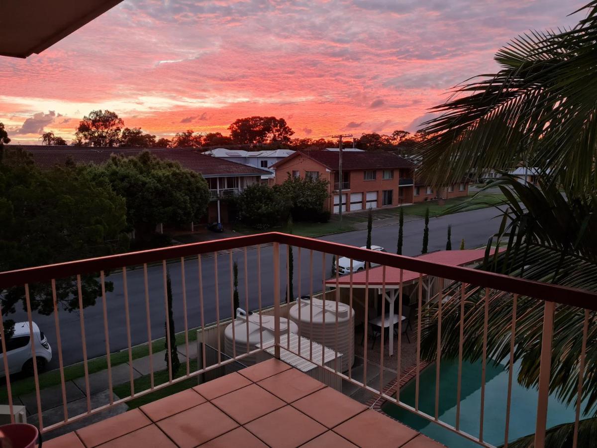 Bribie Island Unit With Pool - Amazing Beaches & Lifestyle! Bongaree Ngoại thất bức ảnh